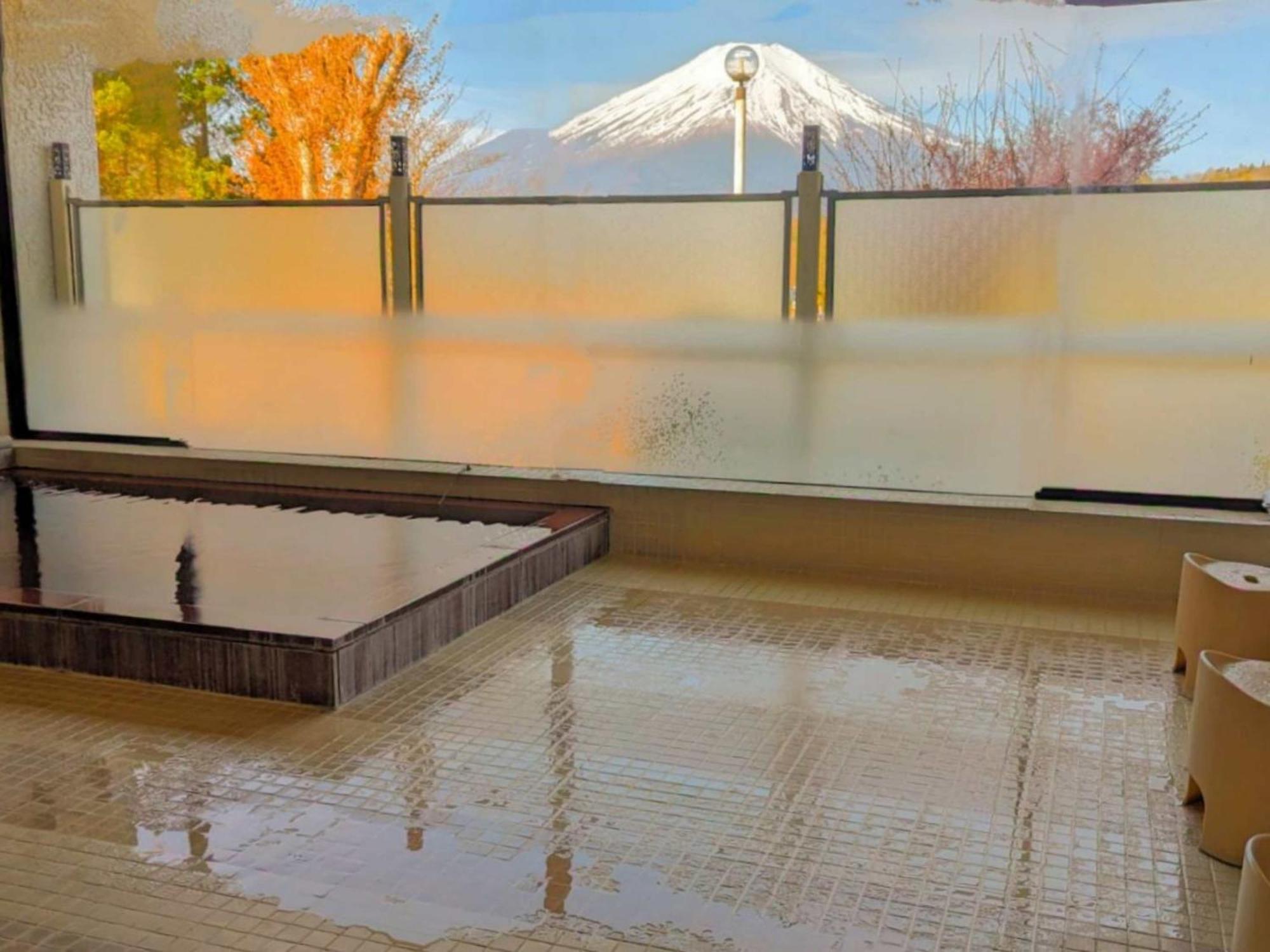 Rokumeikan Hills Yamanakako Exteriör bild
